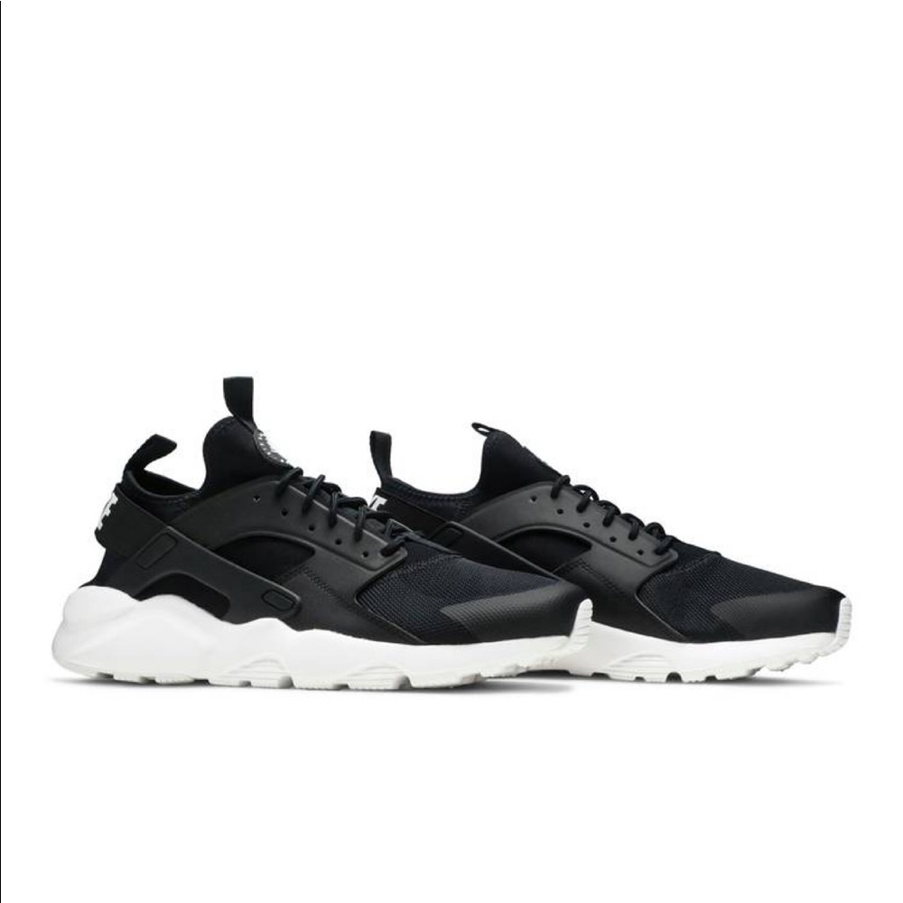 WMNS NIKE AIR Huaraches RUN